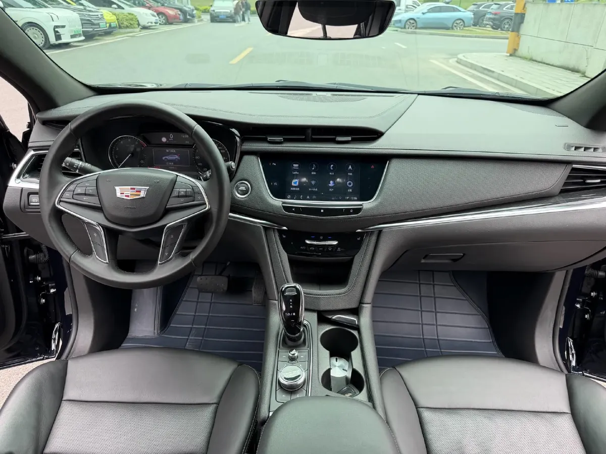 2020 Cadillac XT5 2.0T 237HP L4 9AT,autocango,china used car exporter,china ev exporter,chinese used car exporter,chinese used ev exporter