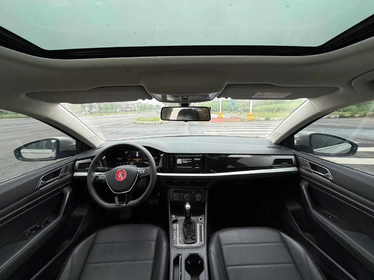 2022 Buick Verano 1.5T 184HP L4 CVT,autocango,china used car exporter,china ev exporter,chinese used car exporter,chinese used ev exporter