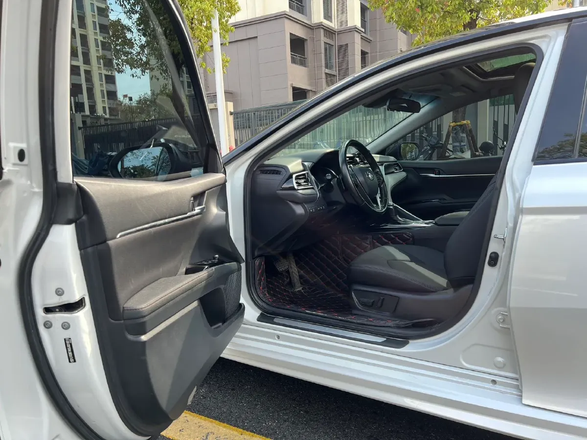 2018 Toyota Camry 2.0L 169HP L4 6AT,autocango,china used car exporter,china ev exporter,chinese used car exporter,chinese used ev exporter