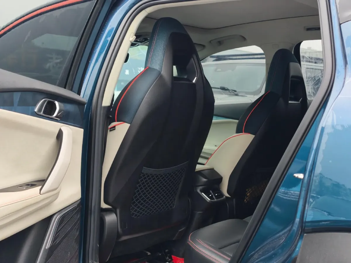 2020 LYNK&CO 06 1.5T 177HP L3 7DCT,autocango,china used car exporter,china ev exporter,chinese used car exporter,chinese used ev exporter