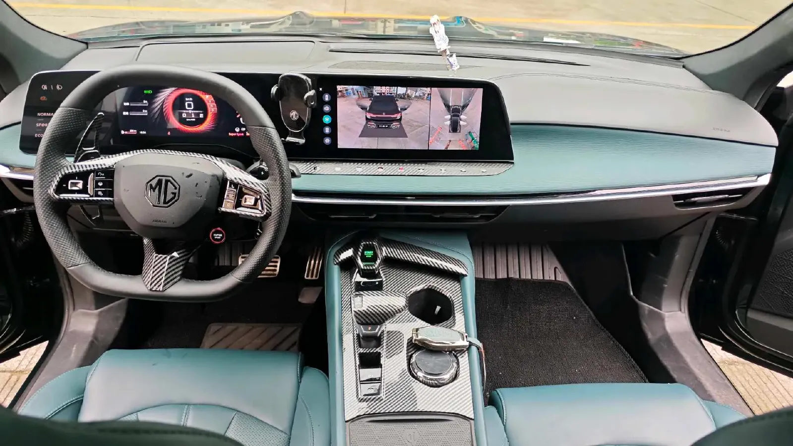 2023 MG 7 1.5T 188HP L4 7DCT,autocango,china used car exporter,china ev exporter,chinese used car exporter,chinese used ev exporter