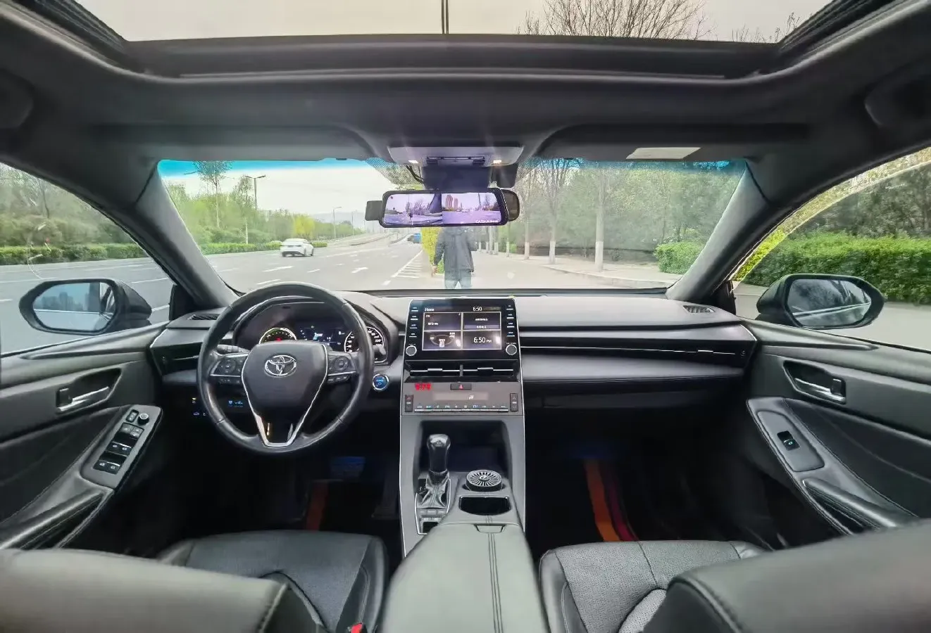 2019 Toyota Avalon 2.5L 178HP L4 E-CVT Hybrid,autocango,china used car exporter,china ev exporter,chinese used car exporter,chinese used ev exporter