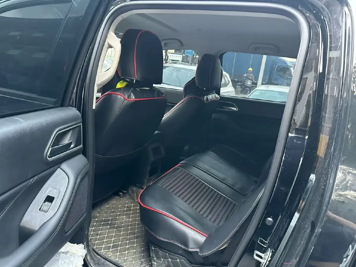 2025 Great Wall Poer 2.0T 166HP L4 8AT,autocango,china used car exporter,china ev exporter,chinese used car exporter,chinese used ev exporter