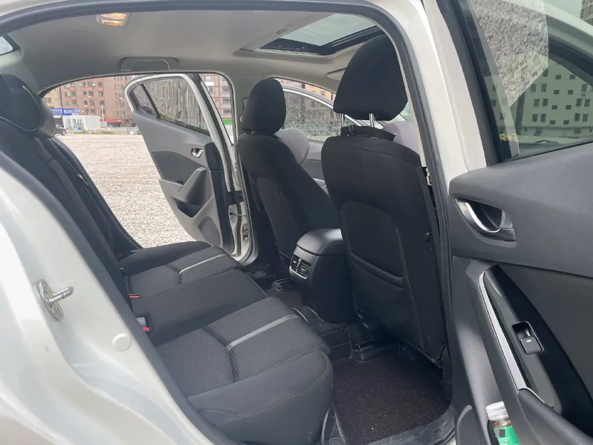 2017 Mazda 3 Axela 1.5L 117HP L4 6AT,autocango,china used car exporter,china ev exporter,chinese used car exporter,chinese used ev exporter