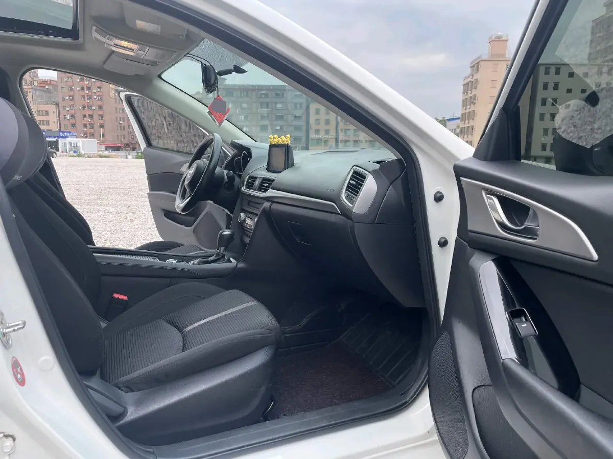 2017 Mazda 3 Axela 1.5L 117HP L4 6AT,autocango,china used car exporter,china ev exporter,chinese used car exporter,chinese used ev exporter