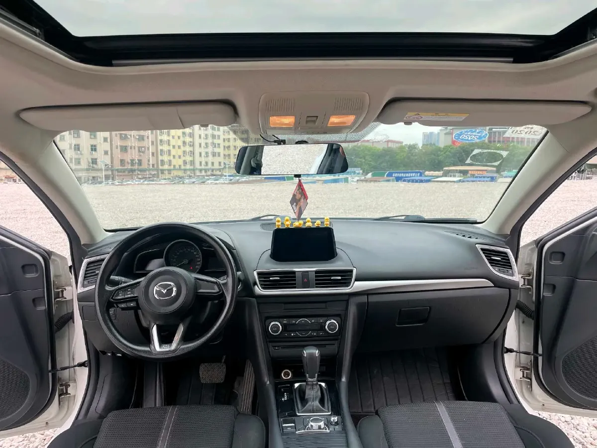 2017 Mazda 3 Axela 1.5L 117HP L4 6AT,autocango,china used car exporter,china ev exporter,chinese used car exporter,chinese used ev exporter