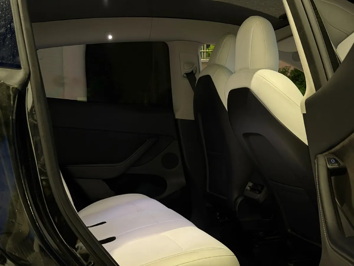 2022 Tesla Model Y BEV 78.4KWH,autocango,china used car exporter,china ev exporter,chinese used car exporter,chinese used ev exporter