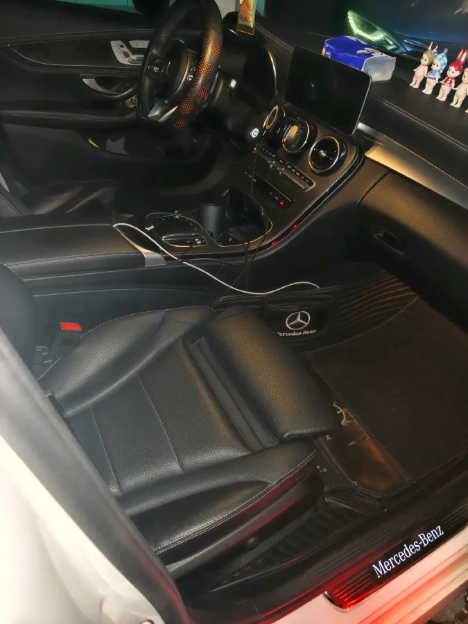 2020 Mercedes-Benz C Class 1.5T 184HP L4 9AT,autocango,china used car exporter,china ev exporter,chinese used car exporter,chinese used ev exporter