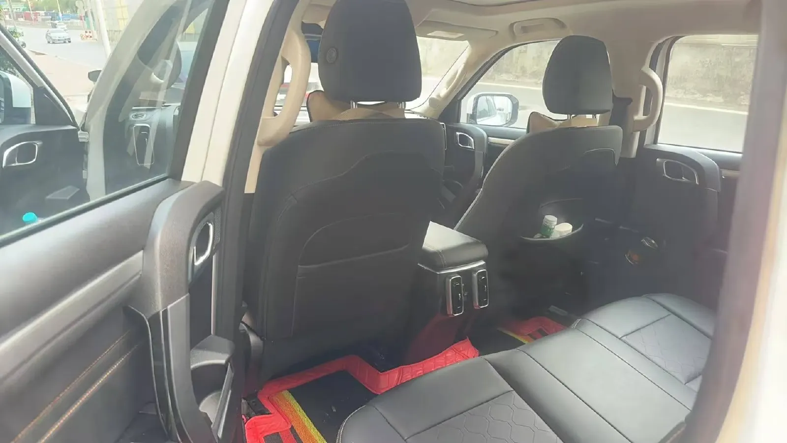 2022 Haval Dargo 1.5T 184HP L4 7DCT,autocango,china used car exporter,china ev exporter,chinese used car exporter,chinese used ev exporter