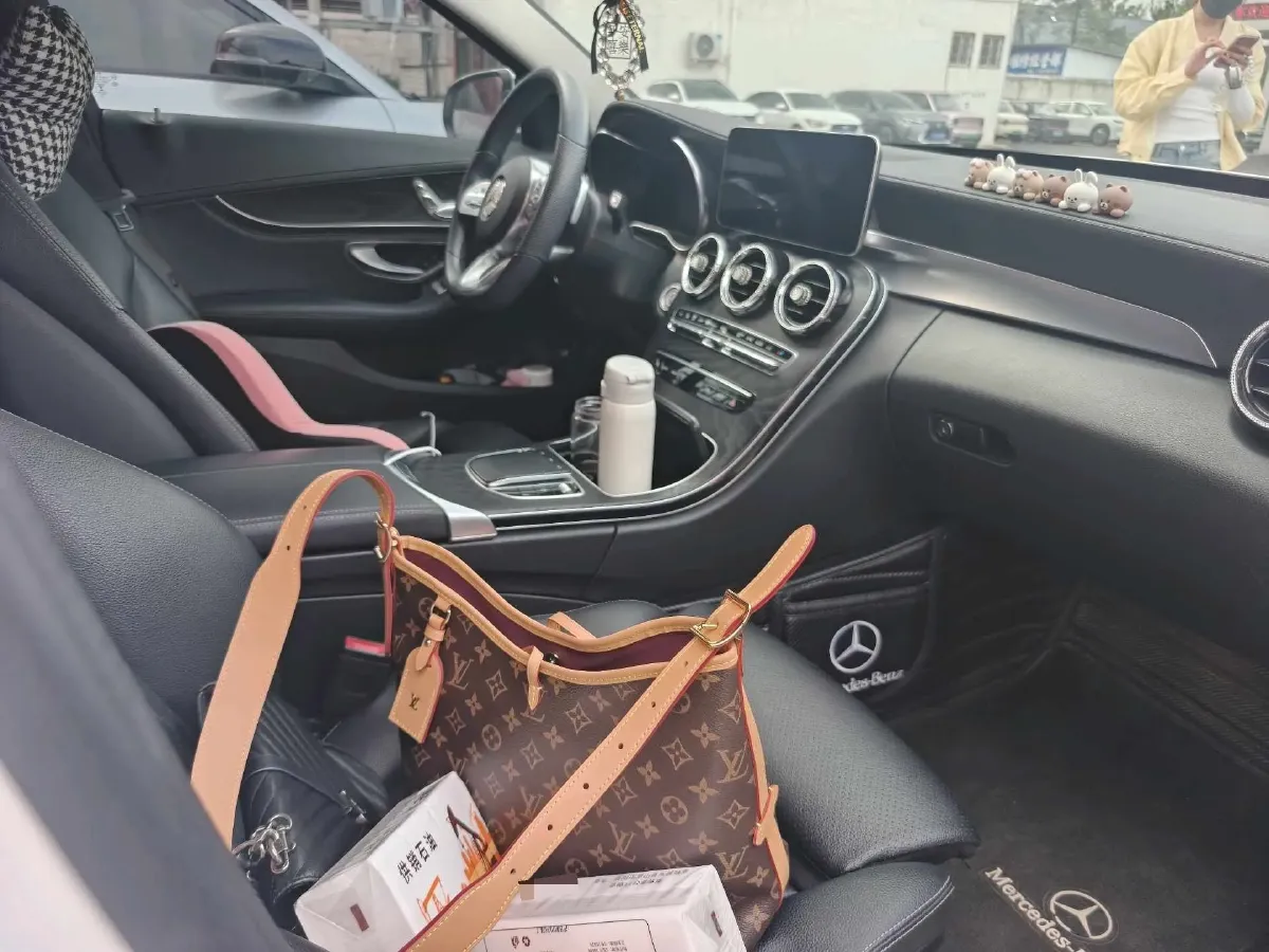 2020 Mercedes-Benz C Class 1.5T 156HP L4 9AT,autocango,china used car exporter,china ev exporter,chinese used car exporter,chinese used ev exporter