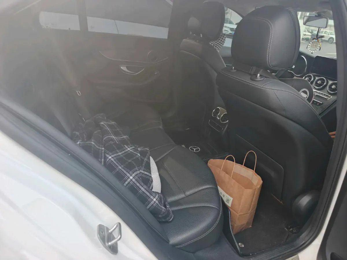 2020 Mercedes-Benz C Class 1.5T 156HP L4 9AT,autocango,china used car exporter,china ev exporter,chinese used car exporter,chinese used ev exporter