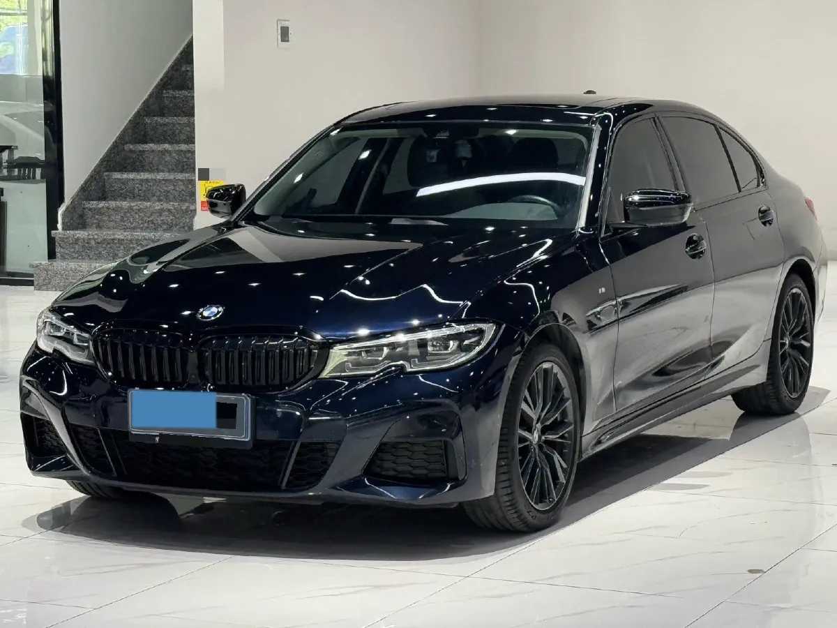 2021 BMW 3 Series 2.0T 184HP L4 8AT,autocango,china used car exporter,china ev exporter,chinese used car exporter,chinese used ev exporter