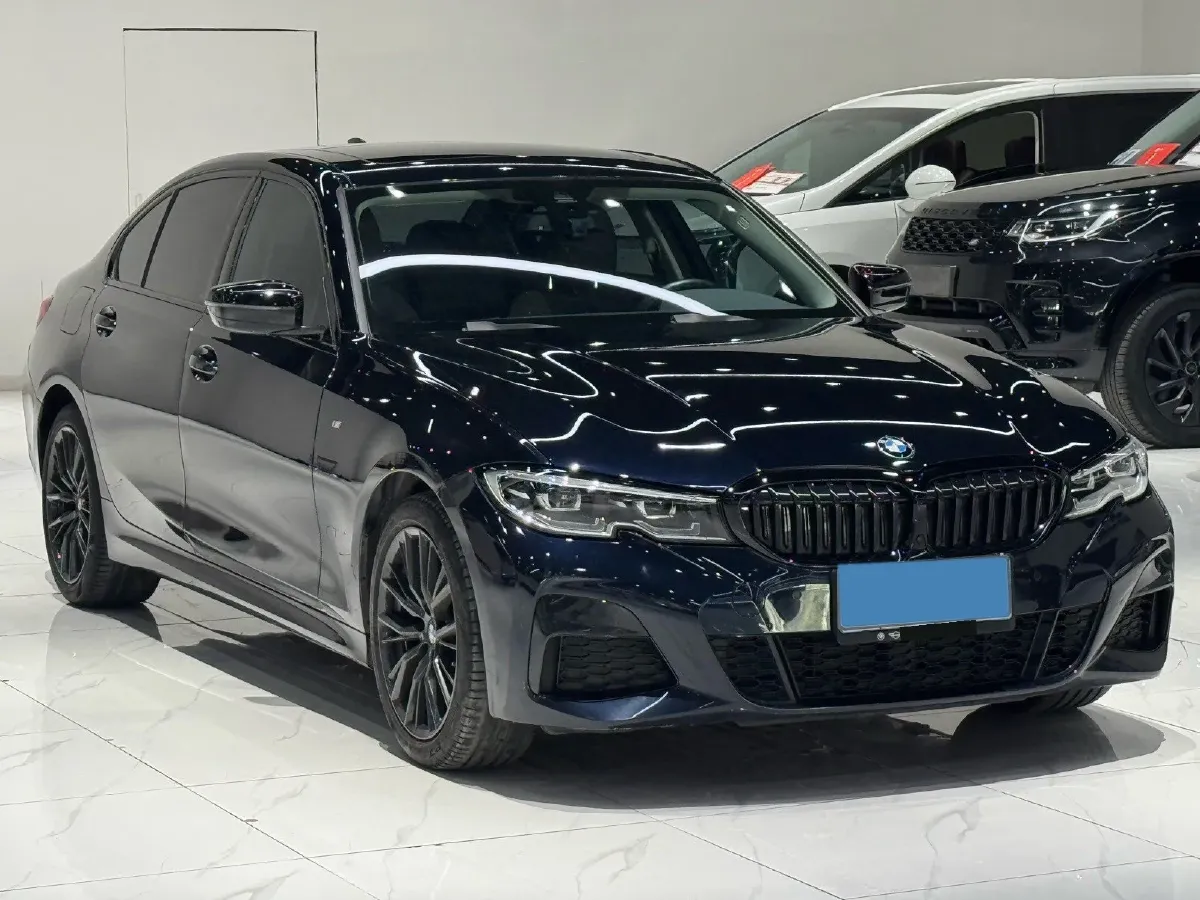 2021 BMW 3 Series 2.0T 184HP L4 8AT,autocango,china used car exporter,china ev exporter,chinese used car exporter,chinese used ev exporter