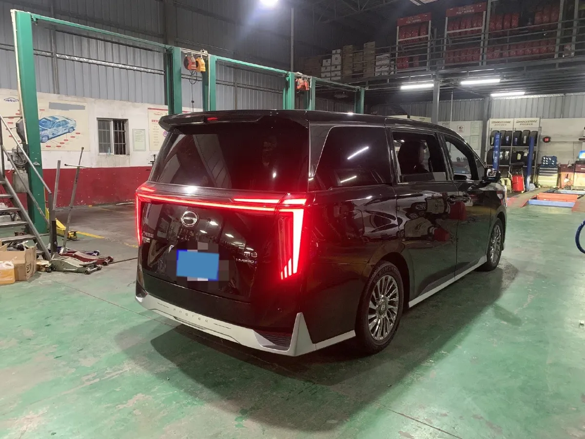 2024 GAC Trumpchi M8 2.0T 190HP L4 E-CVT Hybrid,autocango,china used car exporter,china ev exporter,chinese used car exporter,chinese used ev exporter