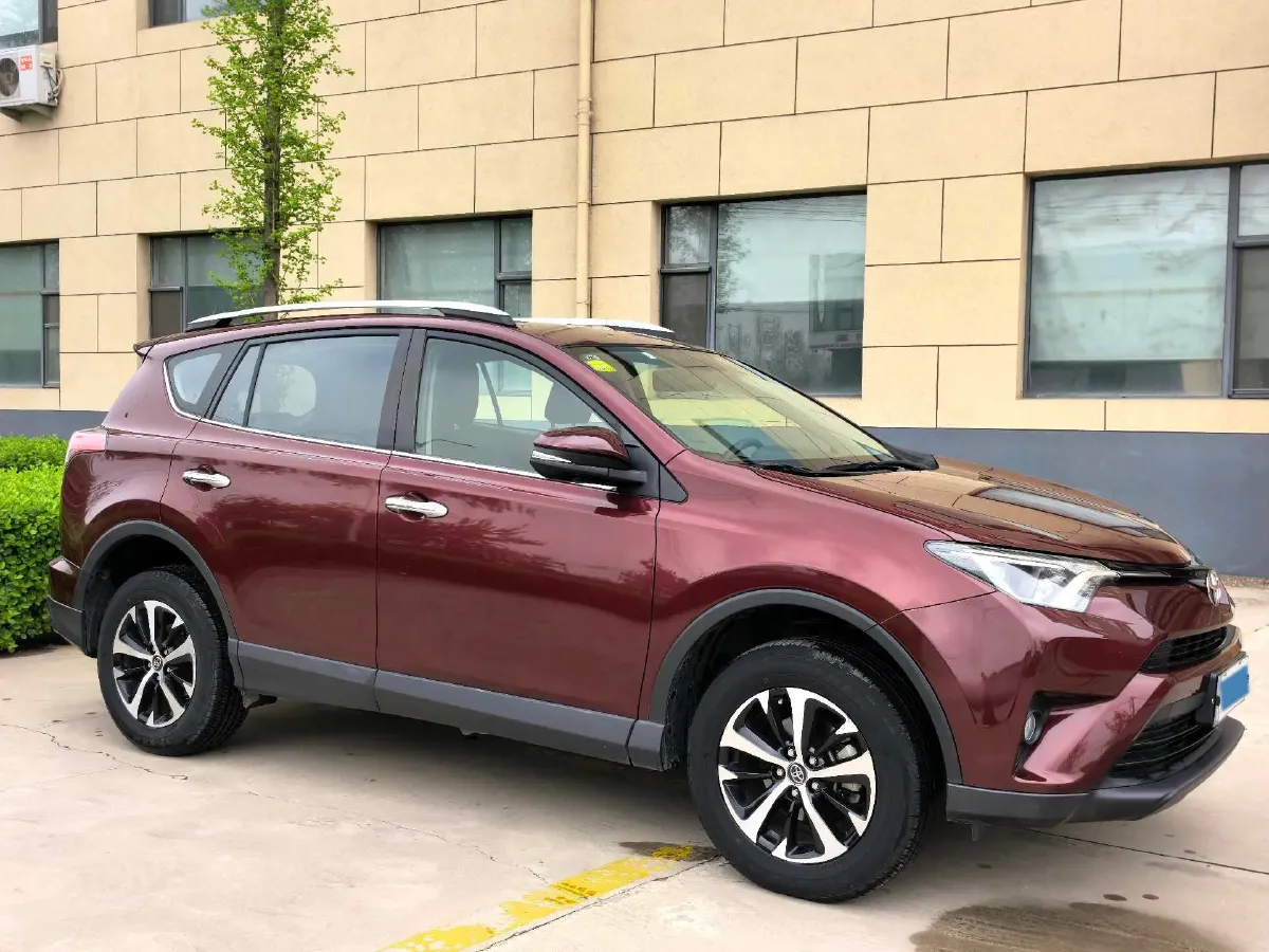 2018 Toyota RAV4 2.0L 151HP L4 CVT,autocango,china used car exporter,china ev exporter,chinese used car exporter,chinese used ev exporter