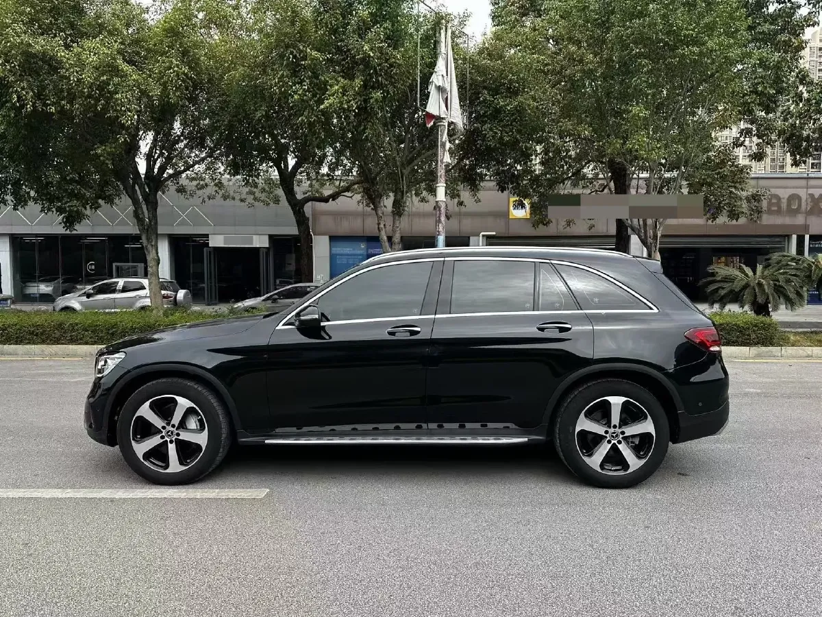 2022 Mercedes-Benz GLC Class 2.0T 197HP L4 9AT,autocango,china used car exporter,china ev exporter,chinese used car exporter,chinese used ev exporter