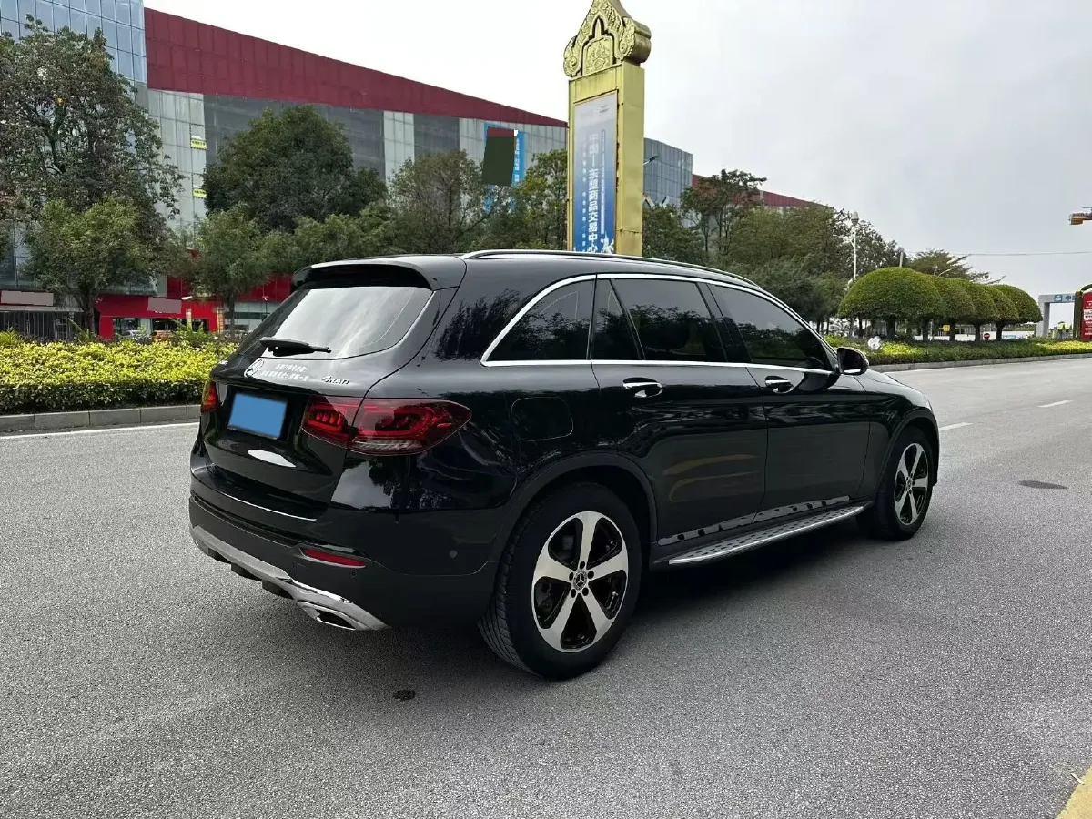 2022 Mercedes-Benz GLC Class 2.0T 197HP L4 9AT,autocango,china used car exporter,china ev exporter,chinese used car exporter,chinese used ev exporter