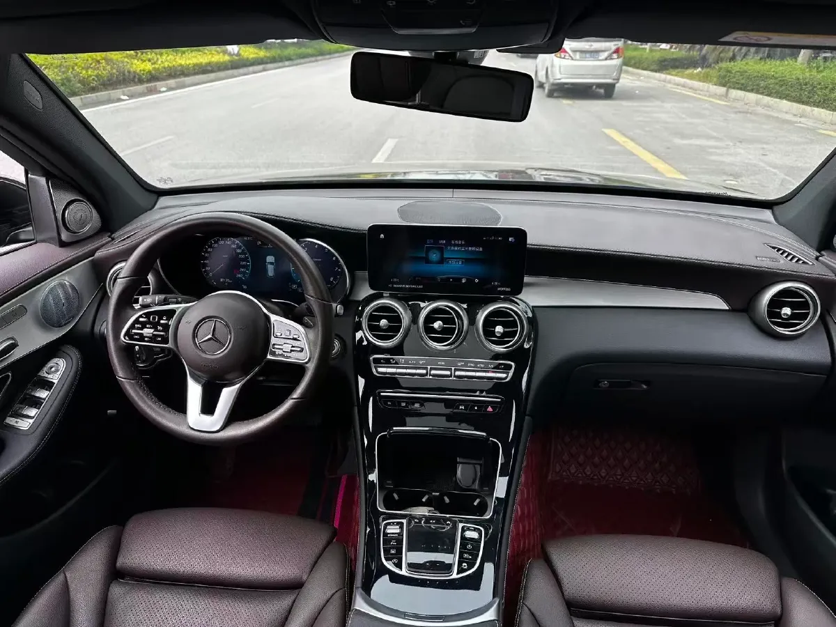 2022 Mercedes-Benz GLC Class 2.0T 197HP L4 9AT,autocango,china used car exporter,china ev exporter,chinese used car exporter,chinese used ev exporter