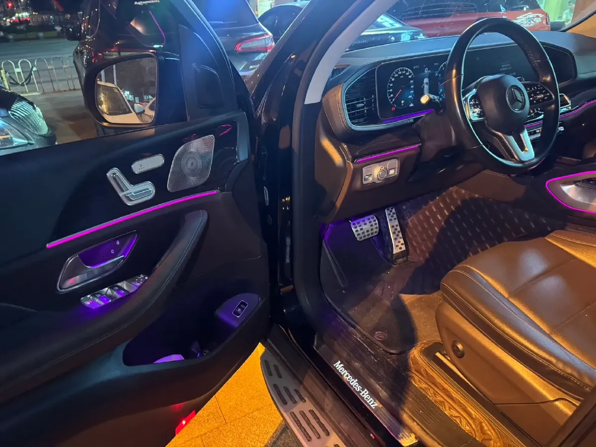 2022 Mercedes-Benz GLE Class 2.0T 258HP L4 9AT,autocango,china used car exporter,china ev exporter,chinese used car exporter,chinese used ev exporter