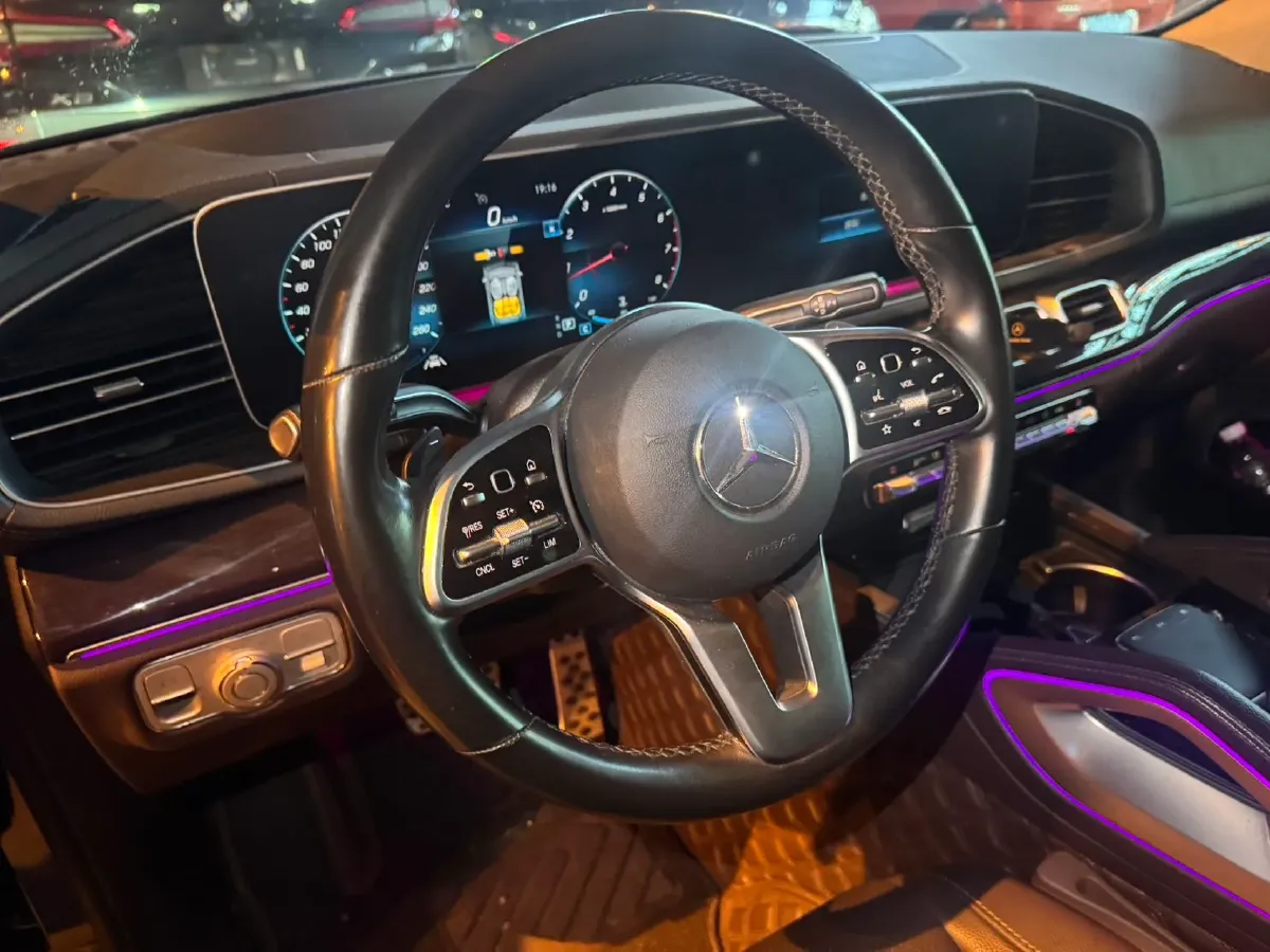 2022 Mercedes-Benz GLE Class 2.0T 258HP L4 9AT,autocango,china used car exporter,china ev exporter,chinese used car exporter,chinese used ev exporter