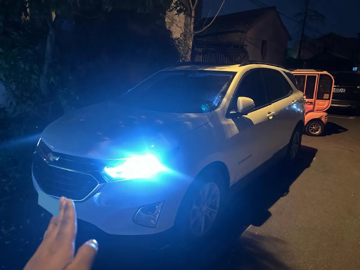 2019 Chevrolet Equinox 1.5T 169HP L4 6AT,autocango,china used car exporter,china ev exporter,chinese used car exporter,chinese used ev exporter