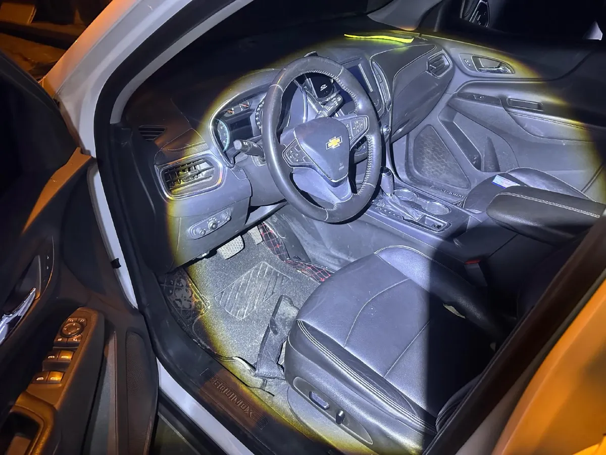 2019 Chevrolet Equinox 1.5T 169HP L4 6AT,autocango,china used car exporter,china ev exporter,chinese used car exporter,chinese used ev exporter