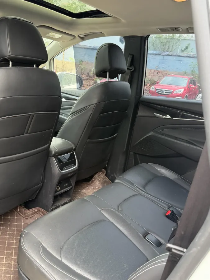 2021 MAXUS G50 1.5T 169HP L4 7DCT,autocango,china used car exporter,china ev exporter,chinese used car exporter,chinese used ev exporter