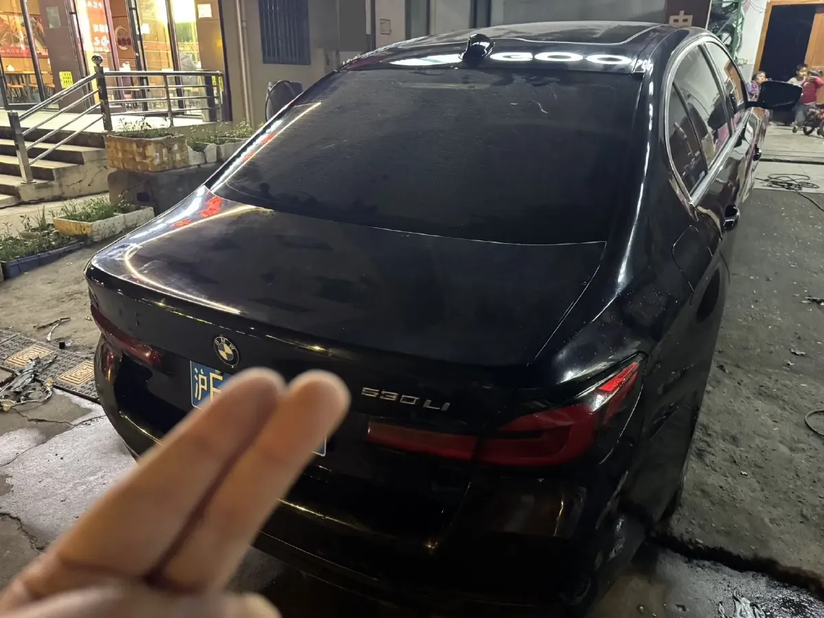 2021 BMW 5 Series 2.0T 252HP L4 8AT,autocango,china used car exporter,china ev exporter,chinese used car exporter,chinese used ev exporter