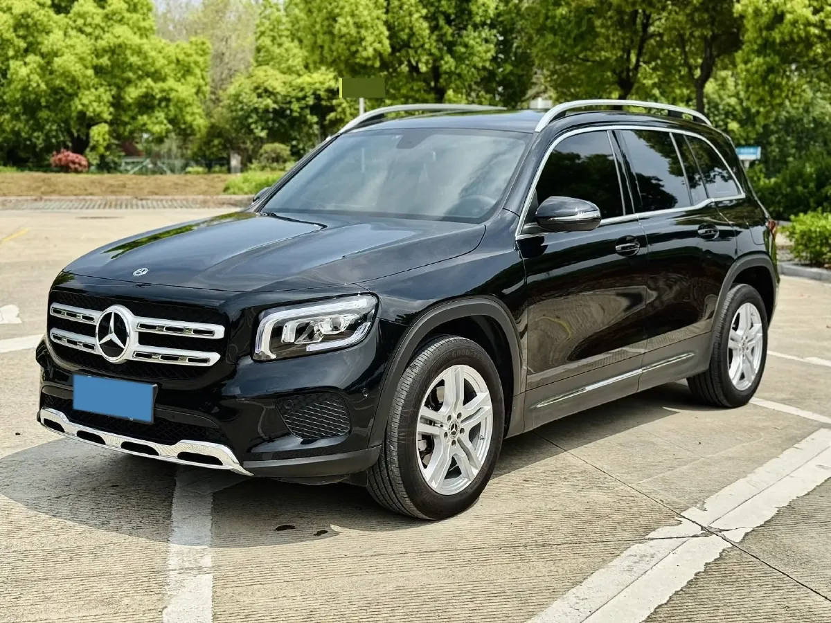 2023 Mercedes-Benz GLB Class 1.3T 163HP L4 7DCT,autocango,china used car exporter,china ev exporter,chinese used car exporter,chinese used ev exporter