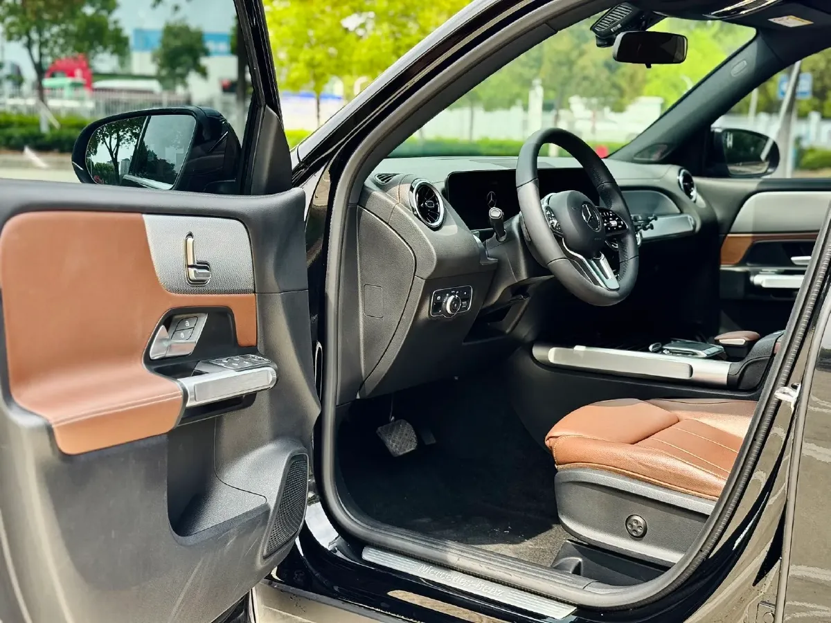 2023 Mercedes-Benz GLB Class 1.3T 163HP L4 7DCT,autocango,china used car exporter,china ev exporter,chinese used car exporter,chinese used ev exporter