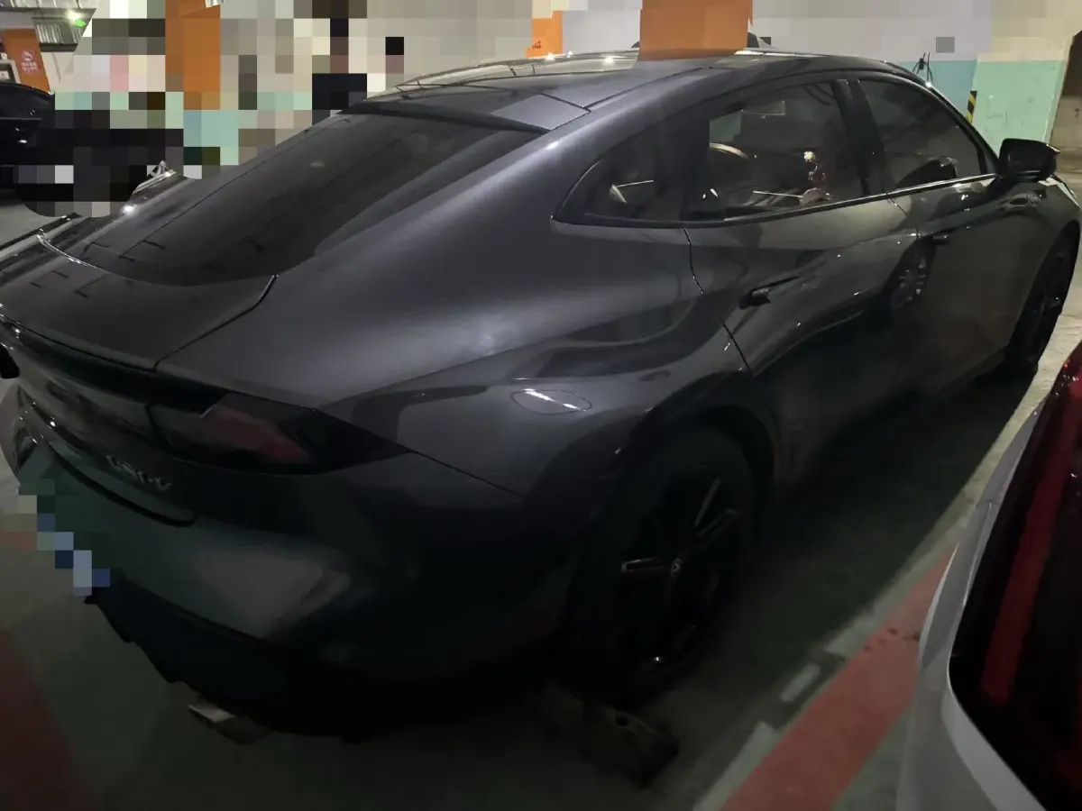 2022 ChangAn UNI-V 1.5T 188HP L4 7DCT,autocango,china used car exporter,china ev exporter,chinese used car exporter,chinese used ev exporter