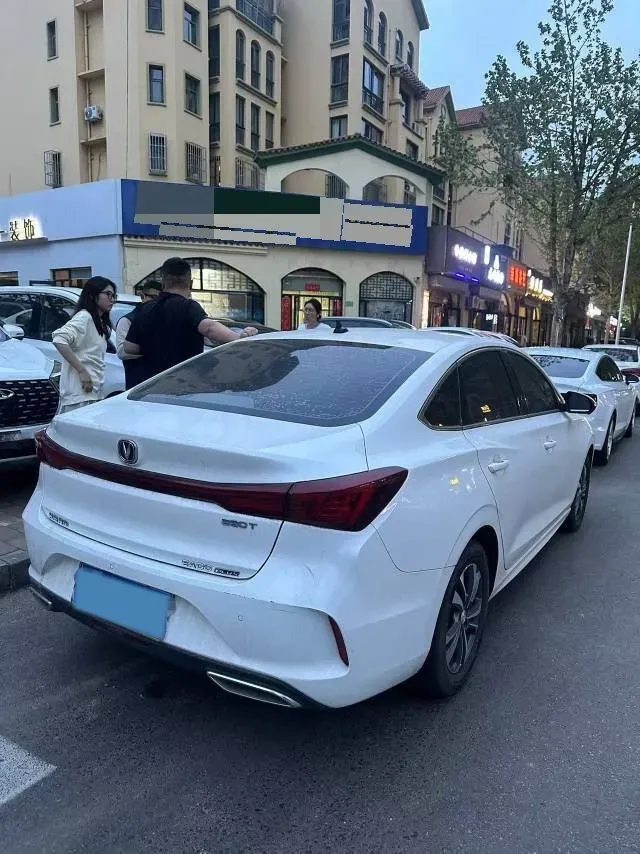 2024 ChangAn Eado 1.4T 160HP L4 7DCT,autocango,china used car exporter,china ev exporter,chinese used car exporter,chinese used ev exporter