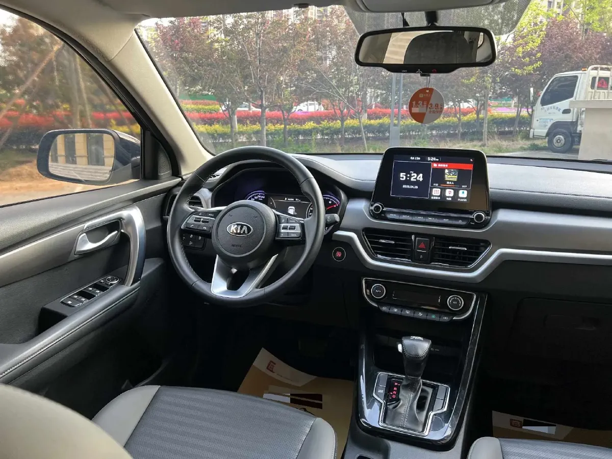 2019 Kia Sportage R 2.0L 160HP L4 6AT,autocango,china used car exporter,china ev exporter,chinese used car exporter,chinese used ev exporter