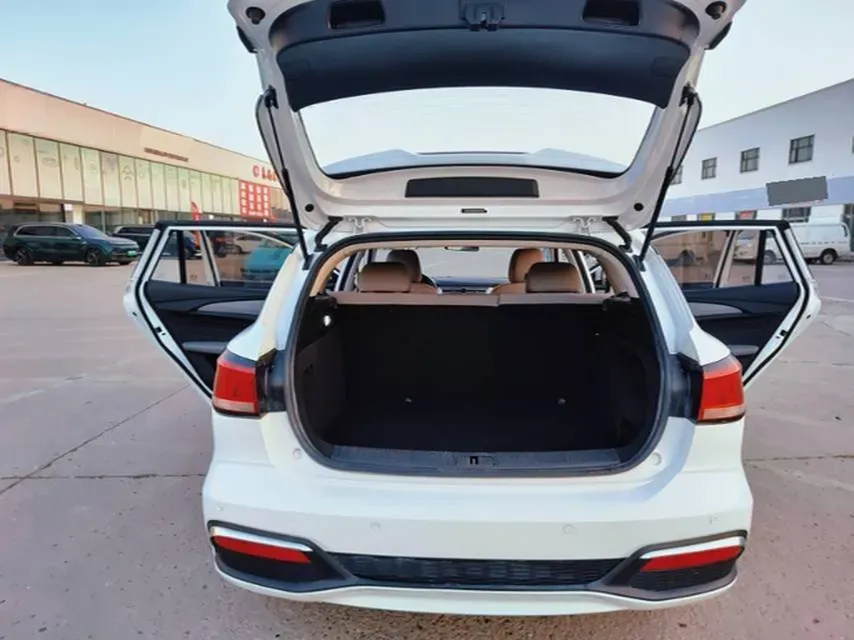 2019 Roewe Ei5 BEV 52.5KWH,autocango,china used car exporter,china ev exporter,chinese used car exporter,chinese used ev exporter