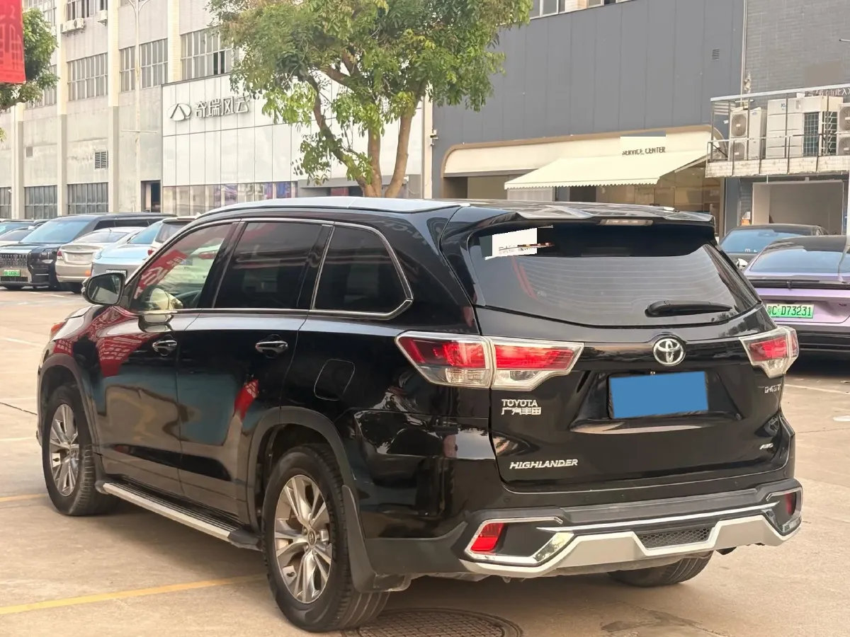 2018 Toyota Highlander 2.0T 220HP L4 6AT,autocango,china used car exporter,china ev exporter,chinese used car exporter,chinese used ev exporter