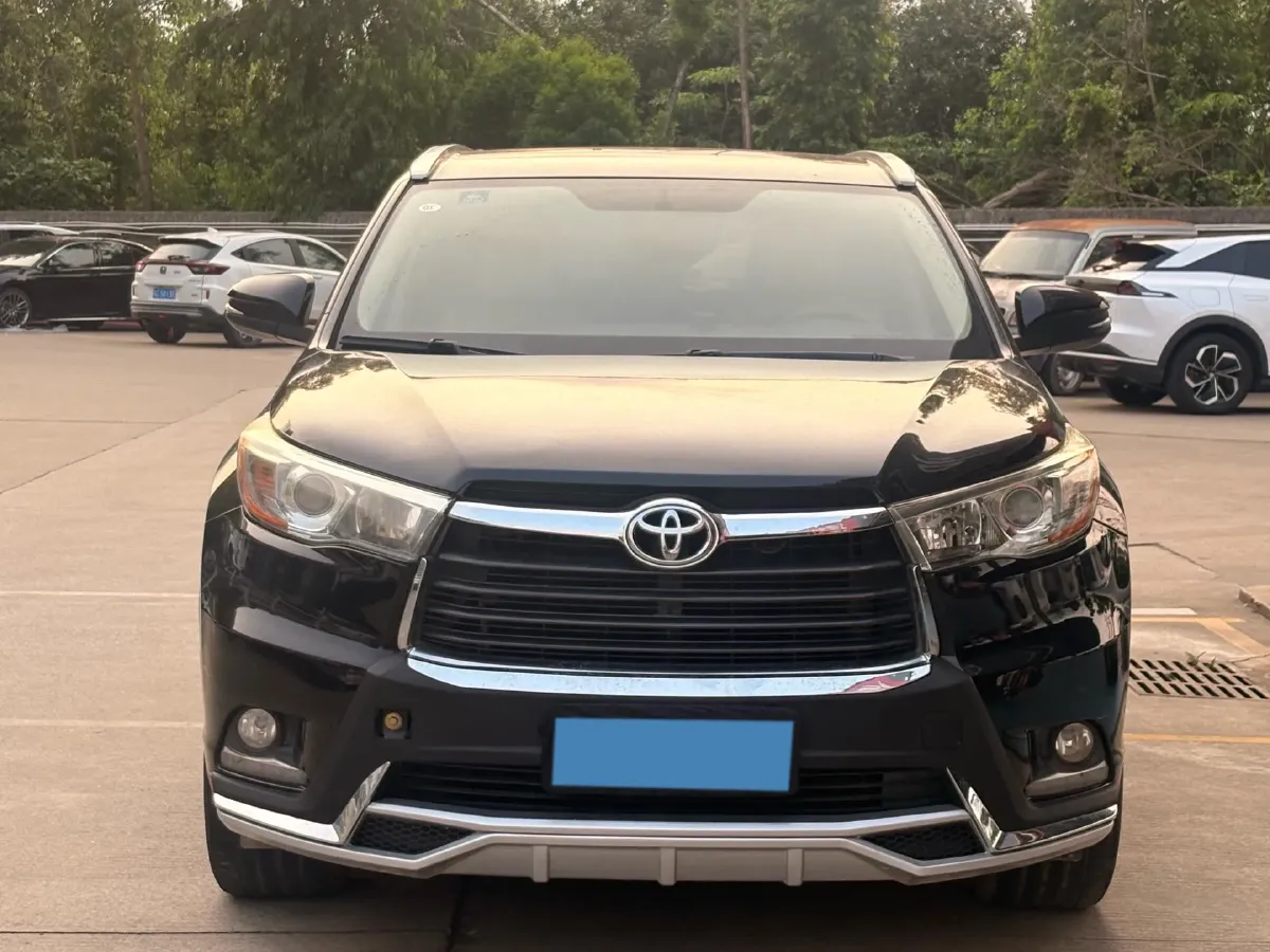2018 Toyota Highlander 2.0T 220HP L4 6AT,autocango,china used car exporter,china ev exporter,chinese used car exporter,chinese used ev exporter