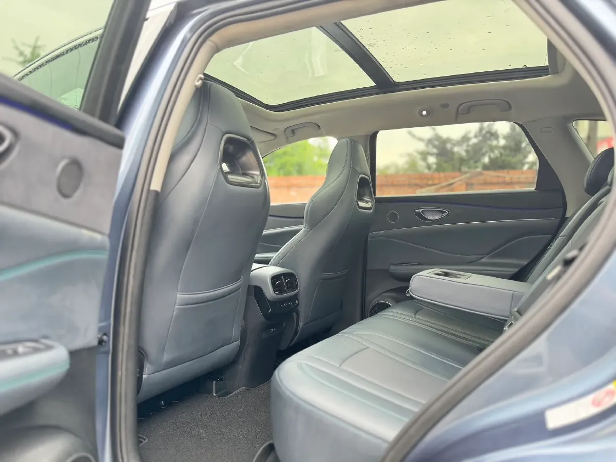 2025 BYD Sea Lion 07 DM-i 1.5T 156HP L4 E-CVT PHEV,autocango,china used car exporter,china ev exporter,chinese used car exporter,chinese used ev exporter