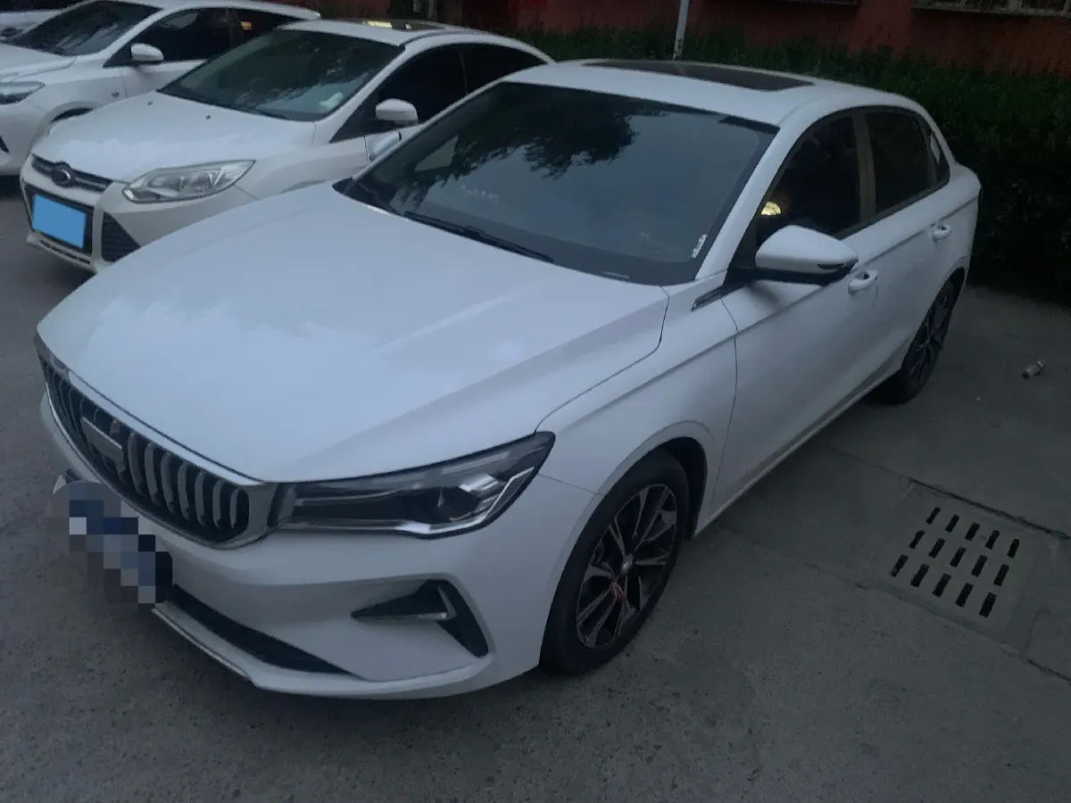 2025 Geely Emgrand 1.5L 127HP L4 CVT,autocango,china used car exporter,china ev exporter,chinese used car exporter,chinese used ev exporter