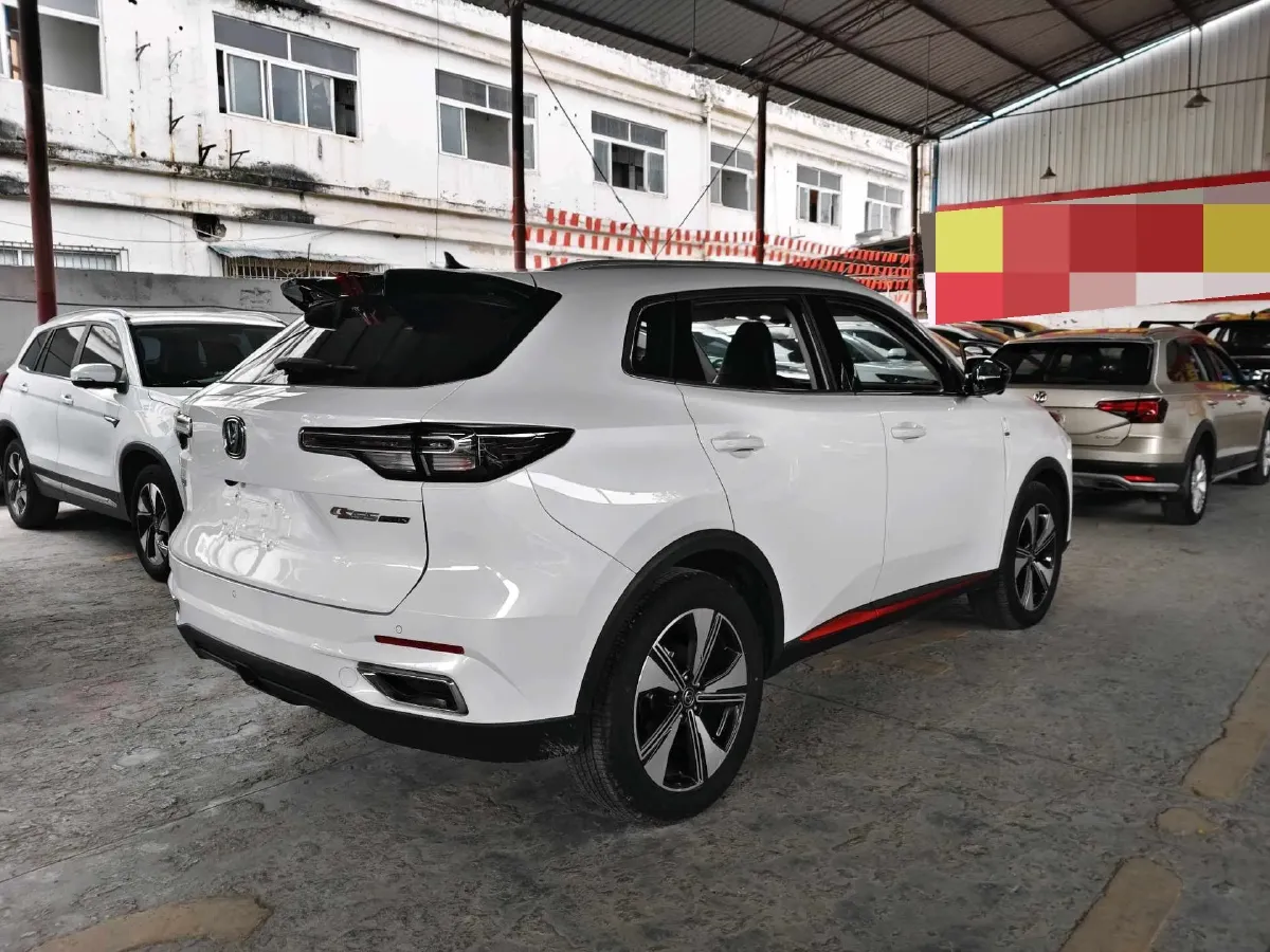2022 ChangAn Oshan X7 Plus 1.5T 188HP L4 7DCT,autocango,china used car exporter,china ev exporter,chinese used car exporter,chinese used ev exporter