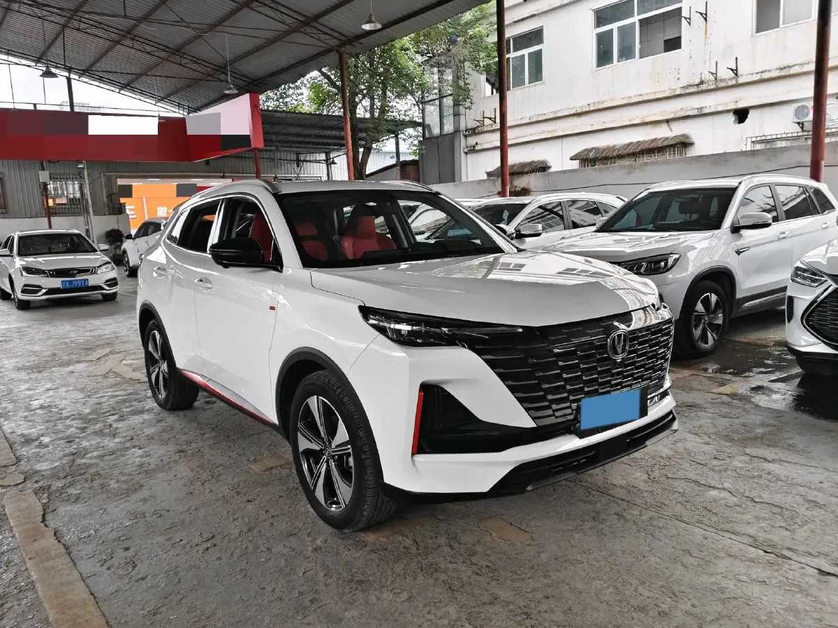 2022 ChangAn Oshan X7 Plus 1.5T 188HP L4 7DCT,autocango,china used car exporter,china ev exporter,chinese used car exporter,chinese used ev exporter