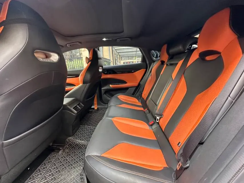 2023 ChangAn UNI-V 1.5T 188HP L4 7DCT,autocango,china used car exporter,china ev exporter,chinese used car exporter,chinese used ev exporter