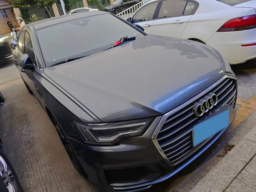 2020 Audi A6L 2.0T 190HP L4 7DCT,autocango,china used car exporter,china ev exporter,chinese used car exporter,chinese used ev exporter