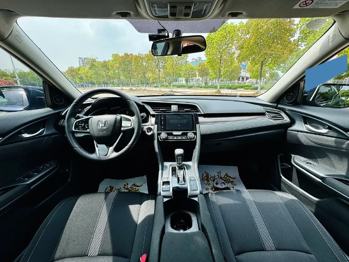 2019 Honda Civic 1.5T 177HP L4 CVT,autocango,china used car exporter,china ev exporter,chinese used car exporter,chinese used ev exporter