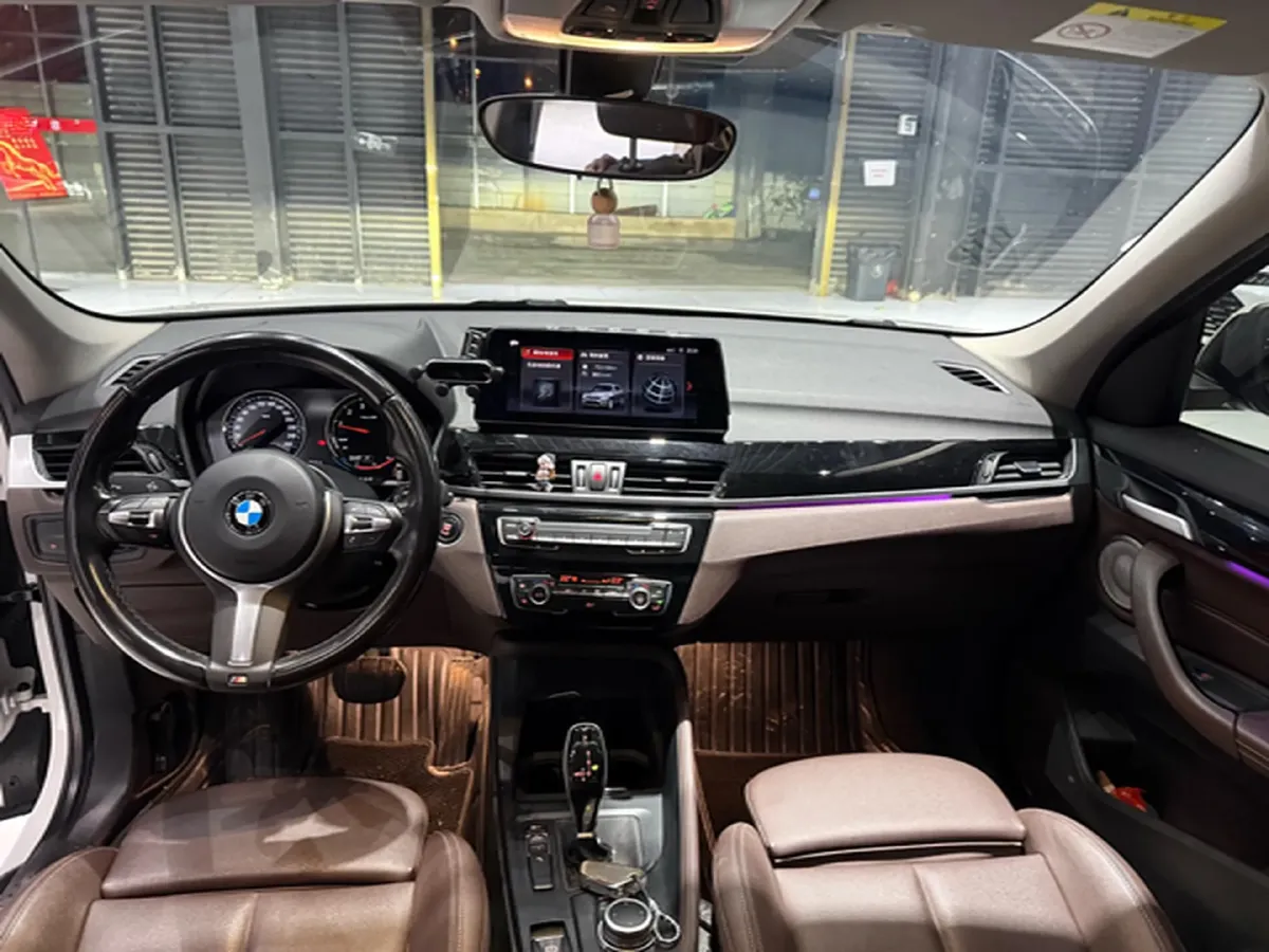 2022 BMW X1 2.0T 192HP L4 7DCT,autocango,china used car exporter,china ev exporter,chinese used car exporter,chinese used ev exporter