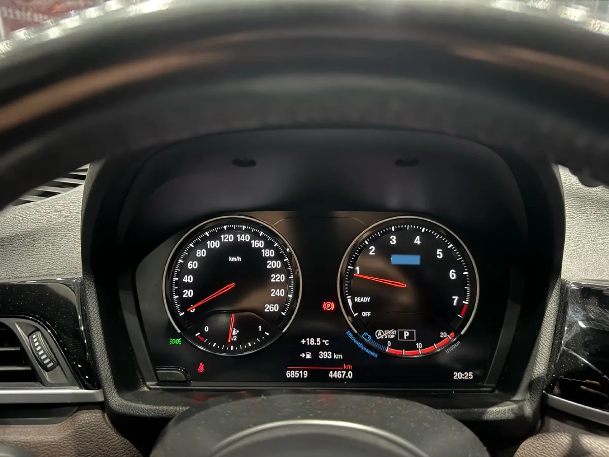 2022 BMW X1 2.0T 192HP L4 7DCT,autocango,china used car exporter,china ev exporter,chinese used car exporter,chinese used ev exporter