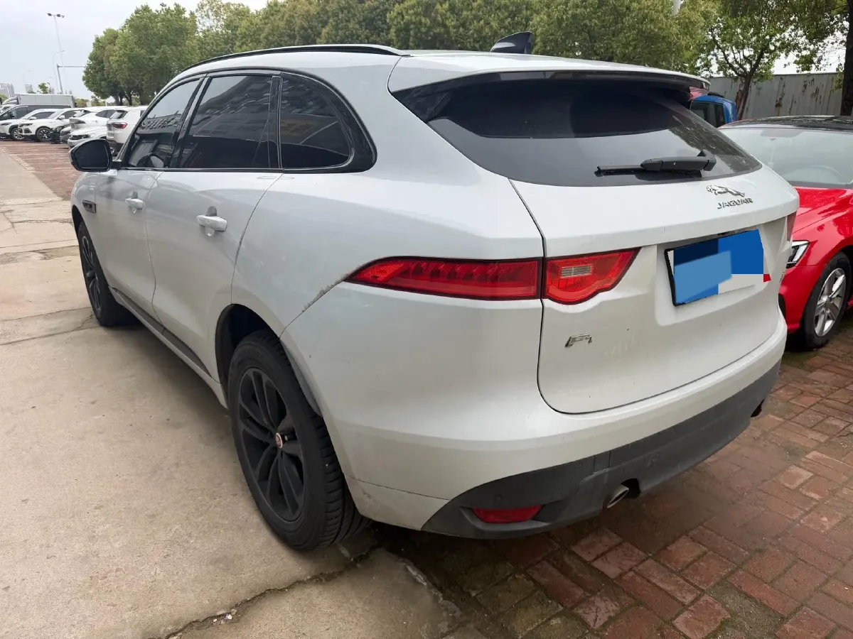 2020 Jaguar F-PACE 2.0T 250HP L4 8AT,autocango,china used car exporter,china ev exporter,chinese used car exporter,chinese used ev exporter