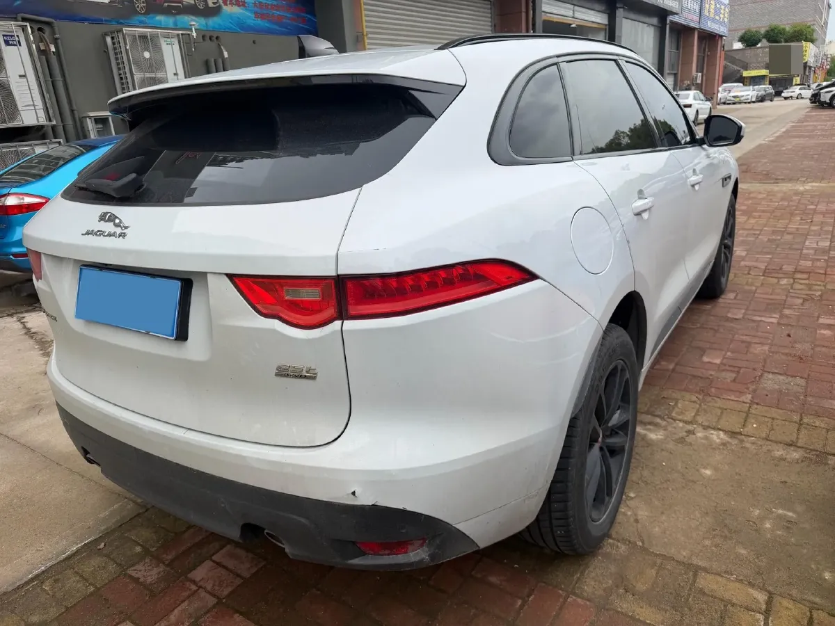 2020 Jaguar F-PACE 2.0T 250HP L4 8AT,autocango,china used car exporter,china ev exporter,chinese used car exporter,chinese used ev exporter