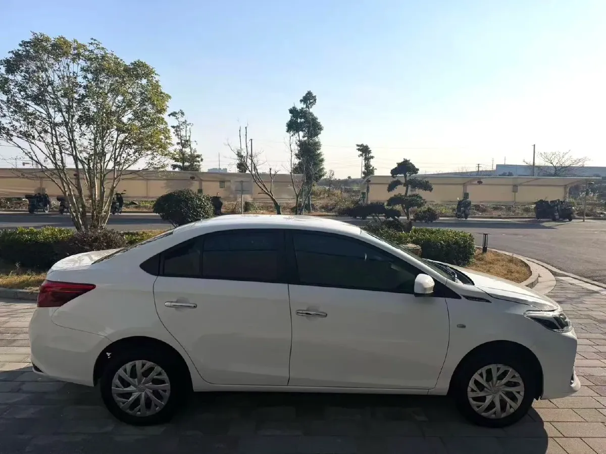 2022 Toyota Vios 1.5L 112HP L4 CVT,autocango,china used car exporter,china ev exporter,chinese used car exporter,chinese used ev exporter