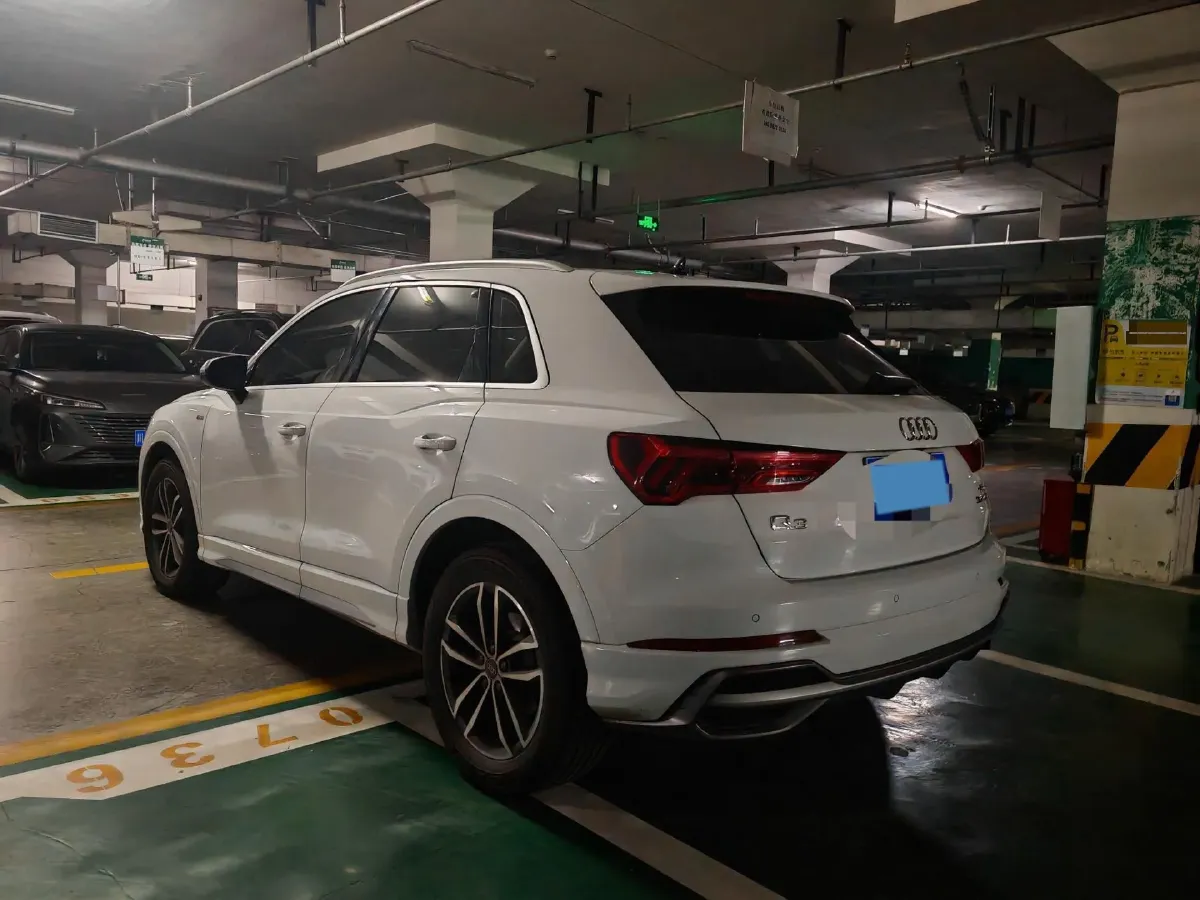 2022 Audi Q3 1.4T 150HP L4 7DCT,autocango,china used car exporter,china ev exporter,chinese used car exporter,chinese used ev exporter