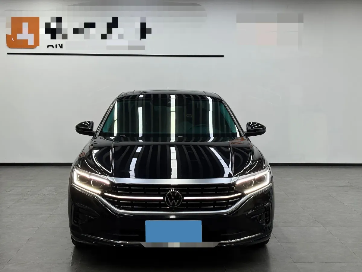 2023 Volkswagen Passat 2.0T 186HP L4 7DCT,autocango,china used car exporter,china ev exporter,chinese used car exporter,chinese used ev exporter